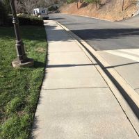 sidewalk-after-pressure-washing